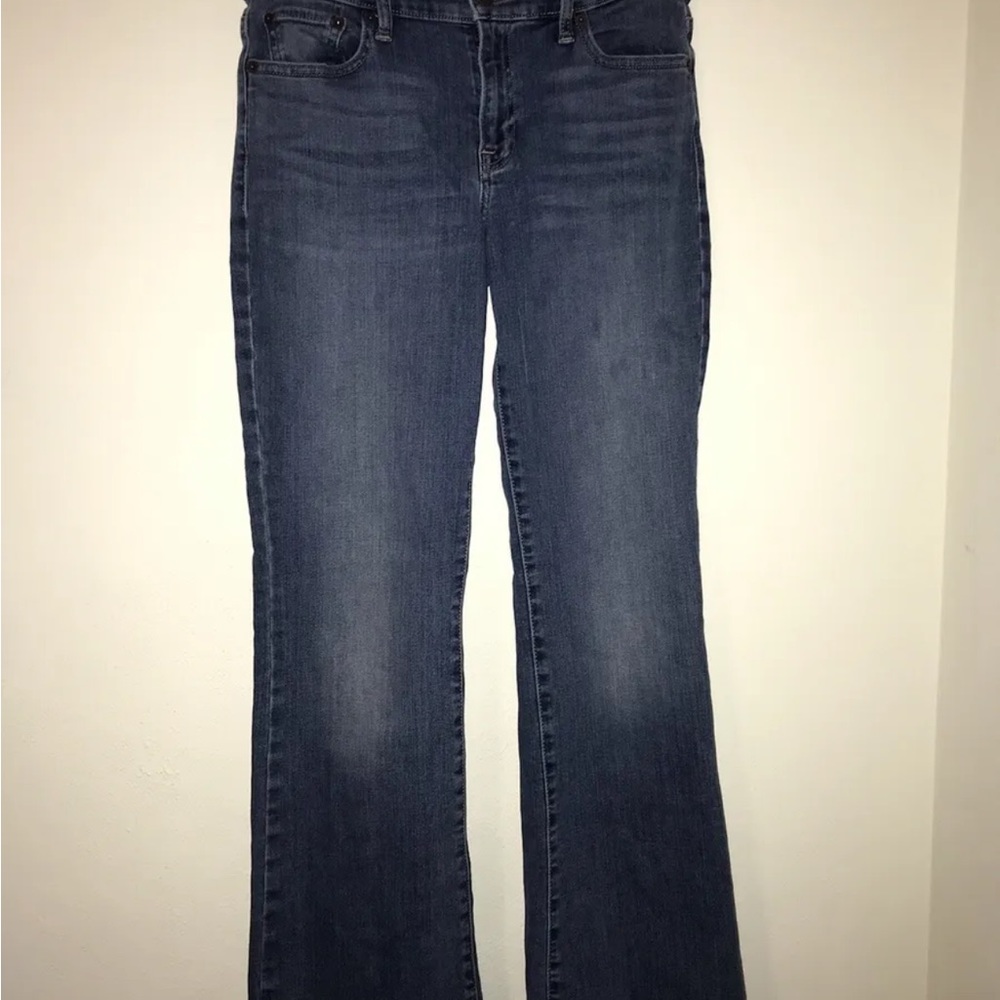 Lucky Brand Sweet Boot Cut woman’s Size 8 Denim Jeans